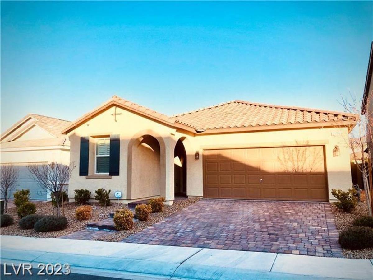 House for rent at 2864 Tanager Hill St, Henderson, NV 89044