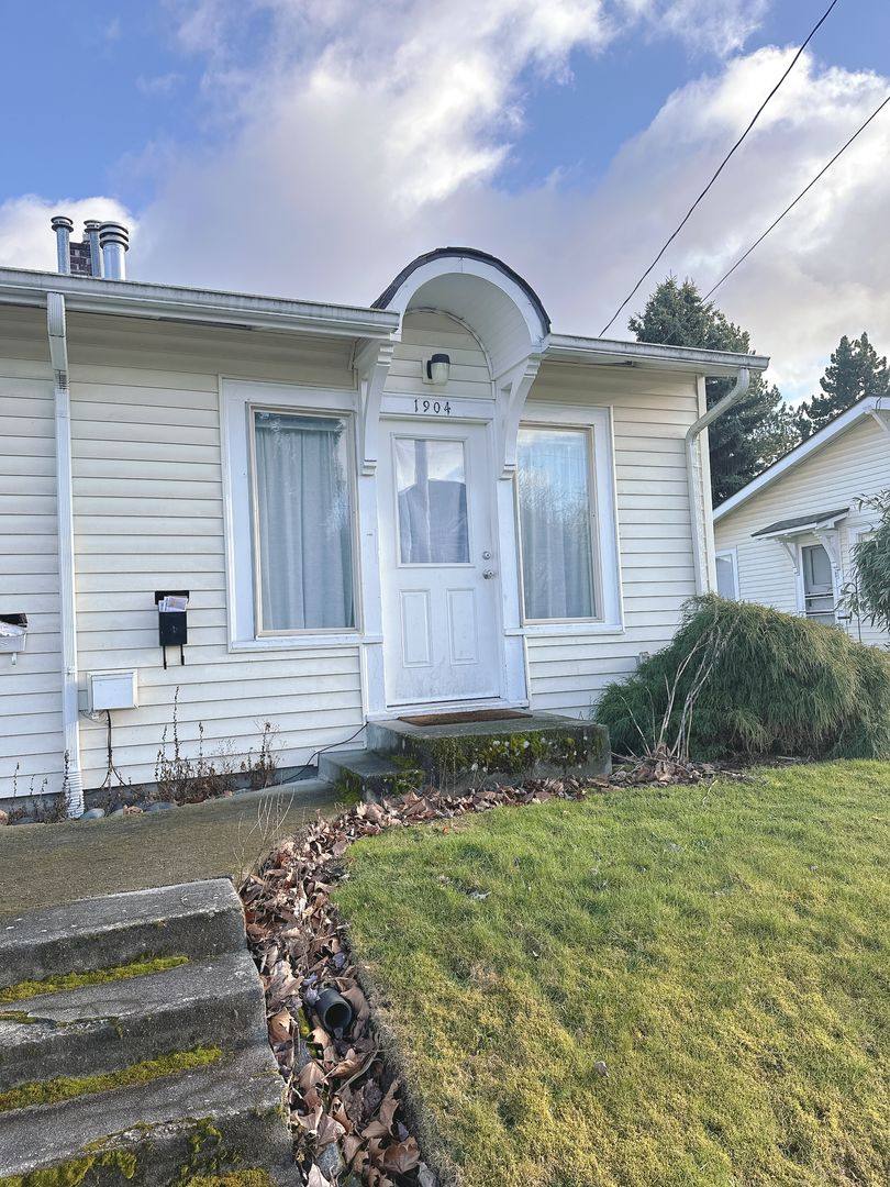 1900 H St, Bellingham, WA 98225