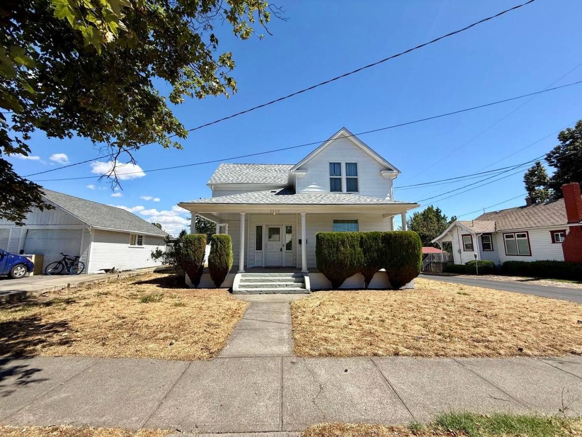 House for rent at 1115 12th St, Lewiston, ID 83501