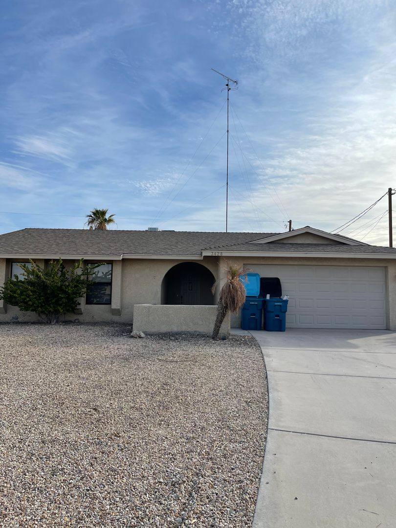 House for rent at 3428 Silversaddle Dr, Lake Havasu City, AZ 86406