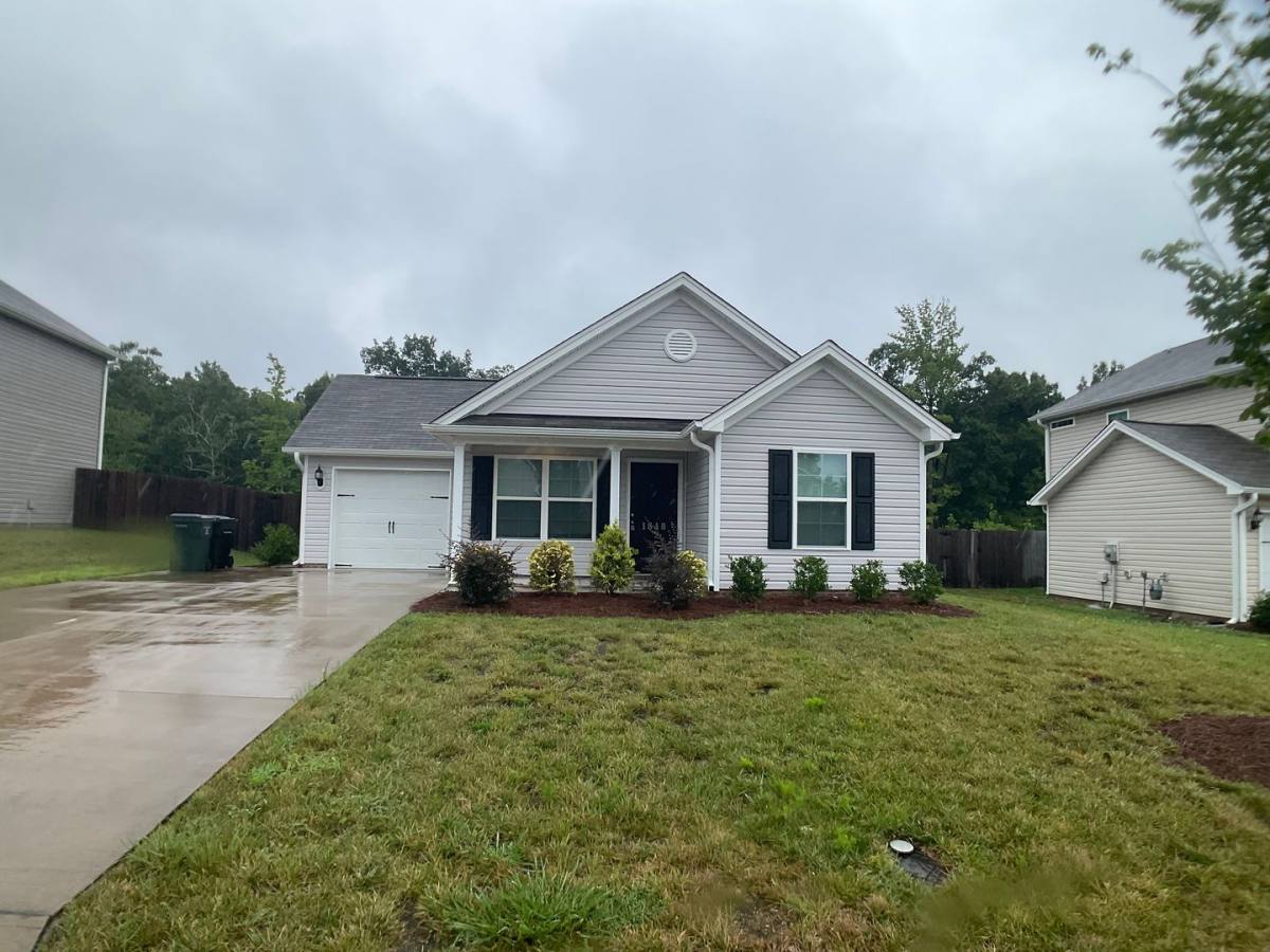 House for rent at 1848 Glenn St, Burlington, NC 27217