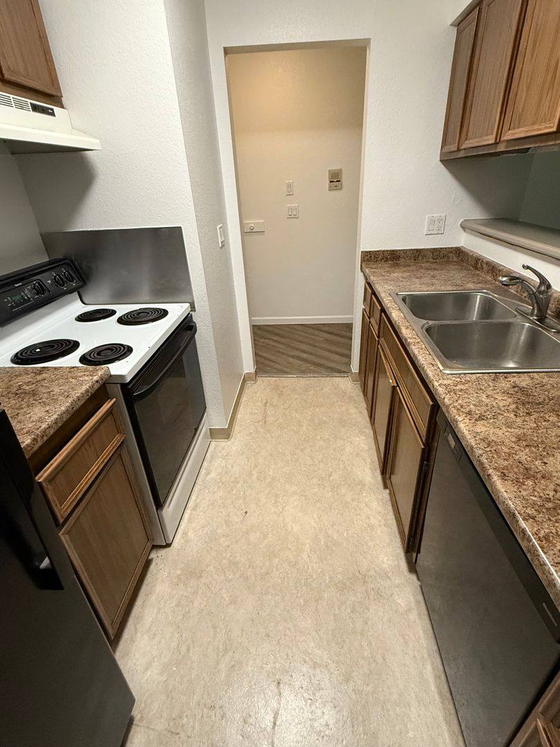 Apartment for rent at 545 E 11th Ave, Anchorage, AK 99501