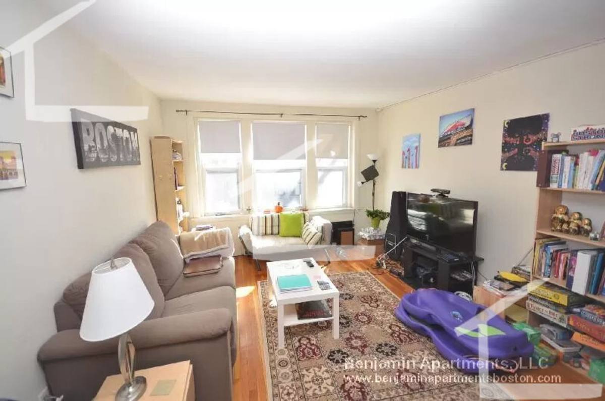 Apartment for rent at 41 Lancaster Terrace #103, Brookline, MA 02446
