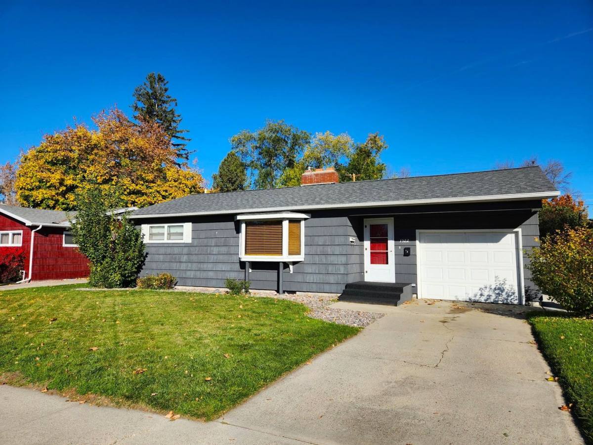 Apartment for rent at 1922 34th St, Missoula, MT 59801