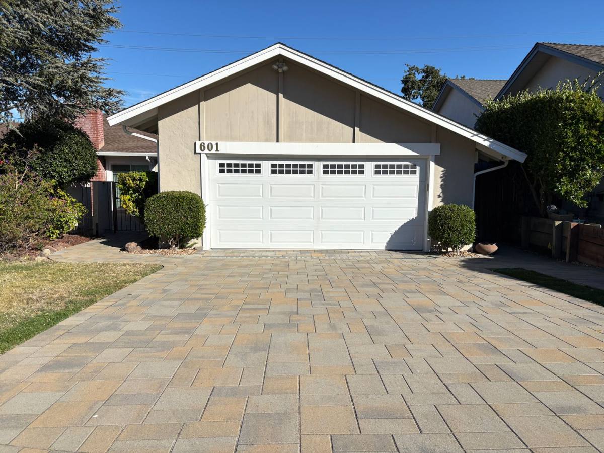 House for rent at 601 Barneson Ave, San Mateo, CA 94402