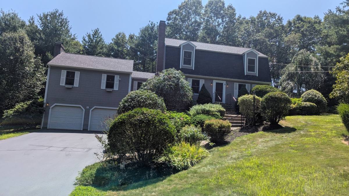 House for rent at 31 Fowler St, Upton, MA 01568
