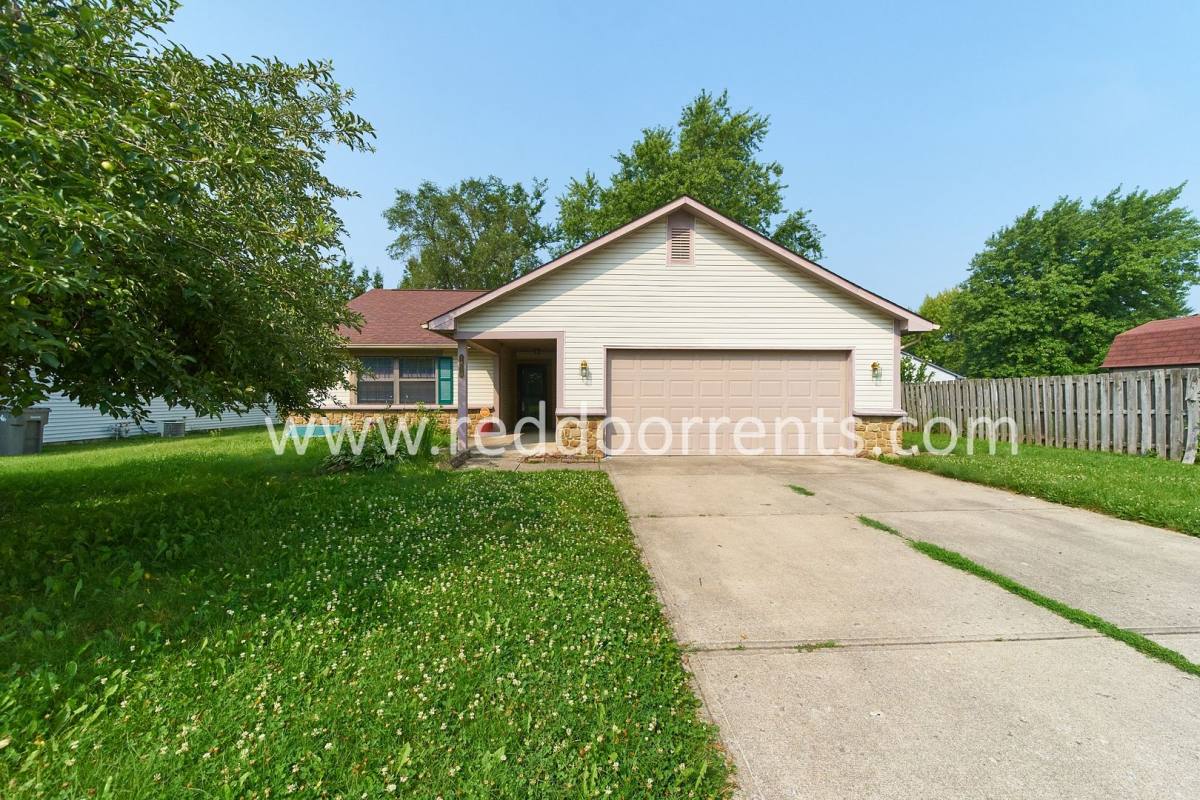 House for rent at 7610 Chris Anne Dr, Indianapolis, IN 46237