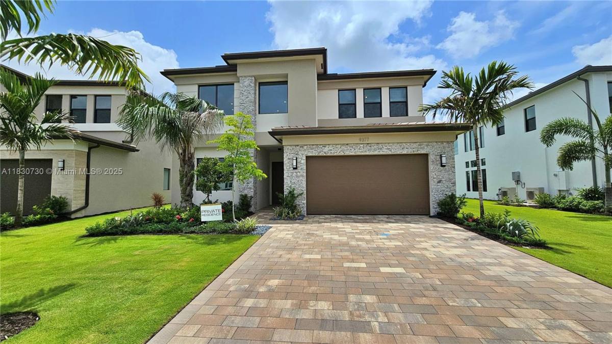 House for rent at 9377 Sunflower Meadow Rd, Boca Raton, FL 33434