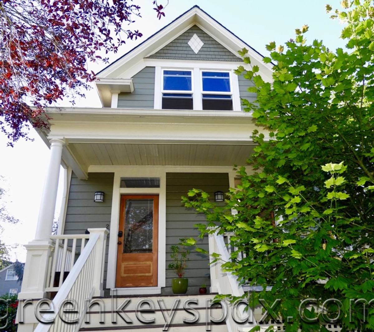 Apartment for rent at 607 NE Monroe St, Portland, OR 97212