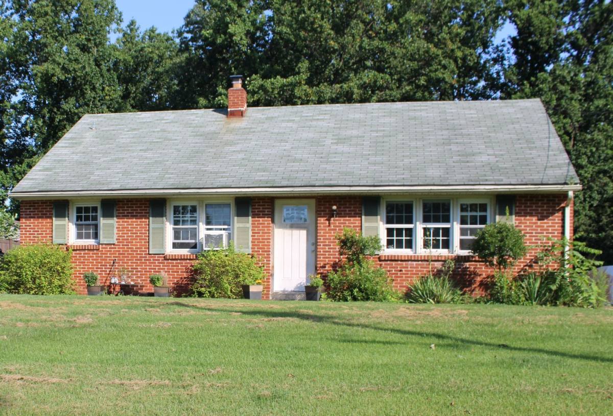 House for rent at 125 Pleasant View Dr, Etters, PA 17319