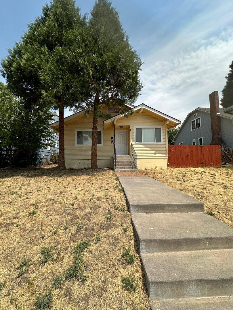 House for rent at 919 Eldorado Ave, Klamath Falls, OR 97601