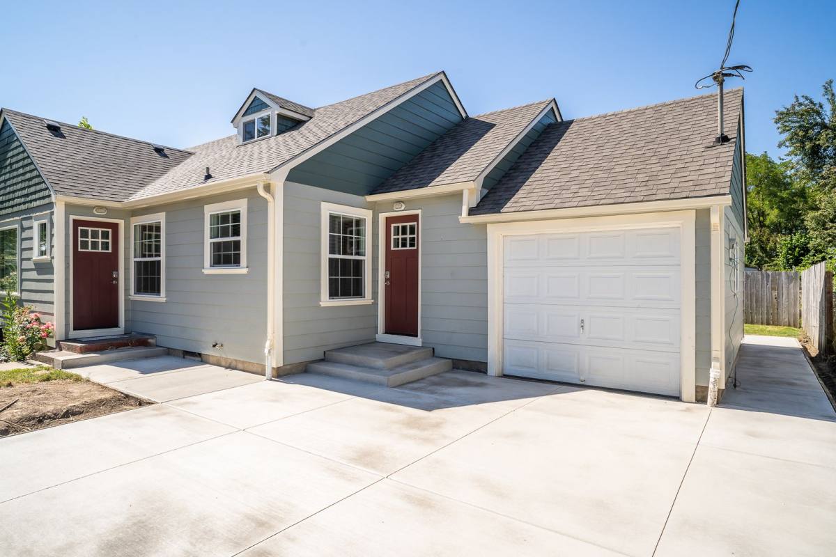 House for rent at 1405 Water Ave NE, Albany, OR 97321