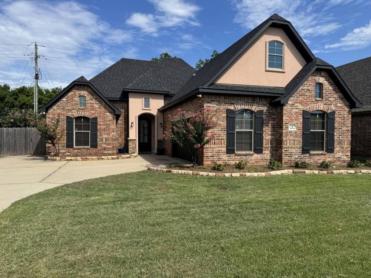 House for rent at 954 Maize St, Bossier City, LA 71111