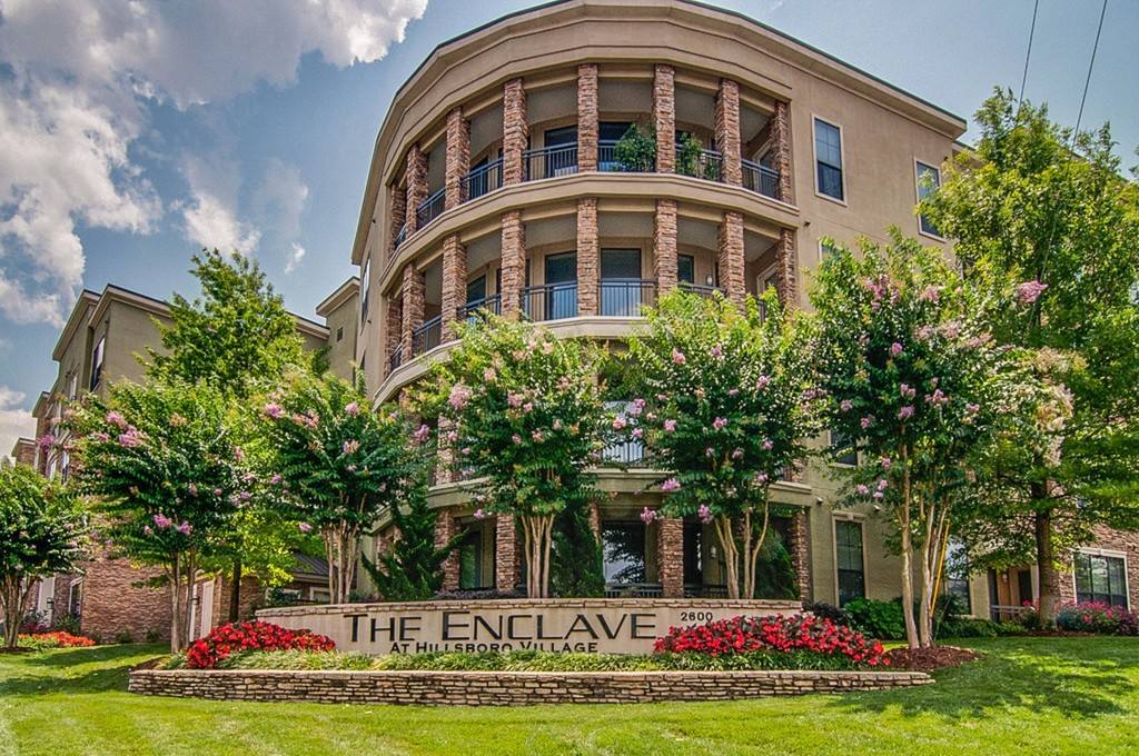 Apartment for rent at 2600 Hillsboro Pike, Nashville, TN 37212