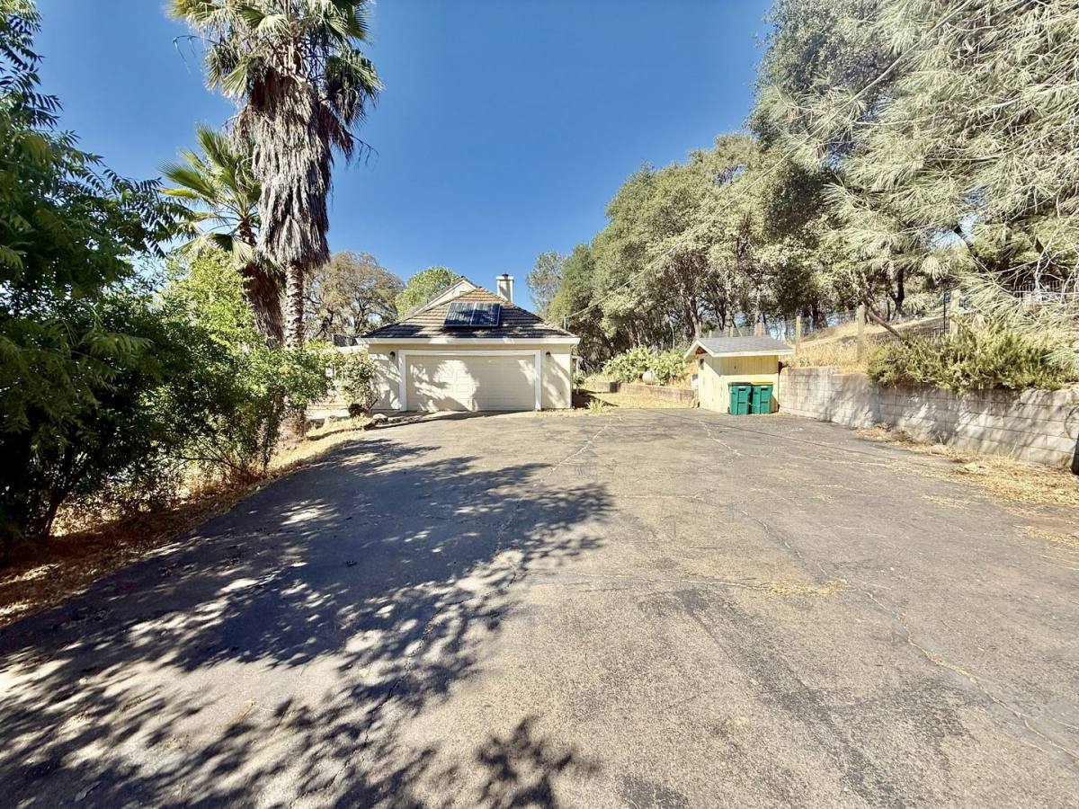 House for rent at 914 Orchard Court, Hesperia, CA 92345