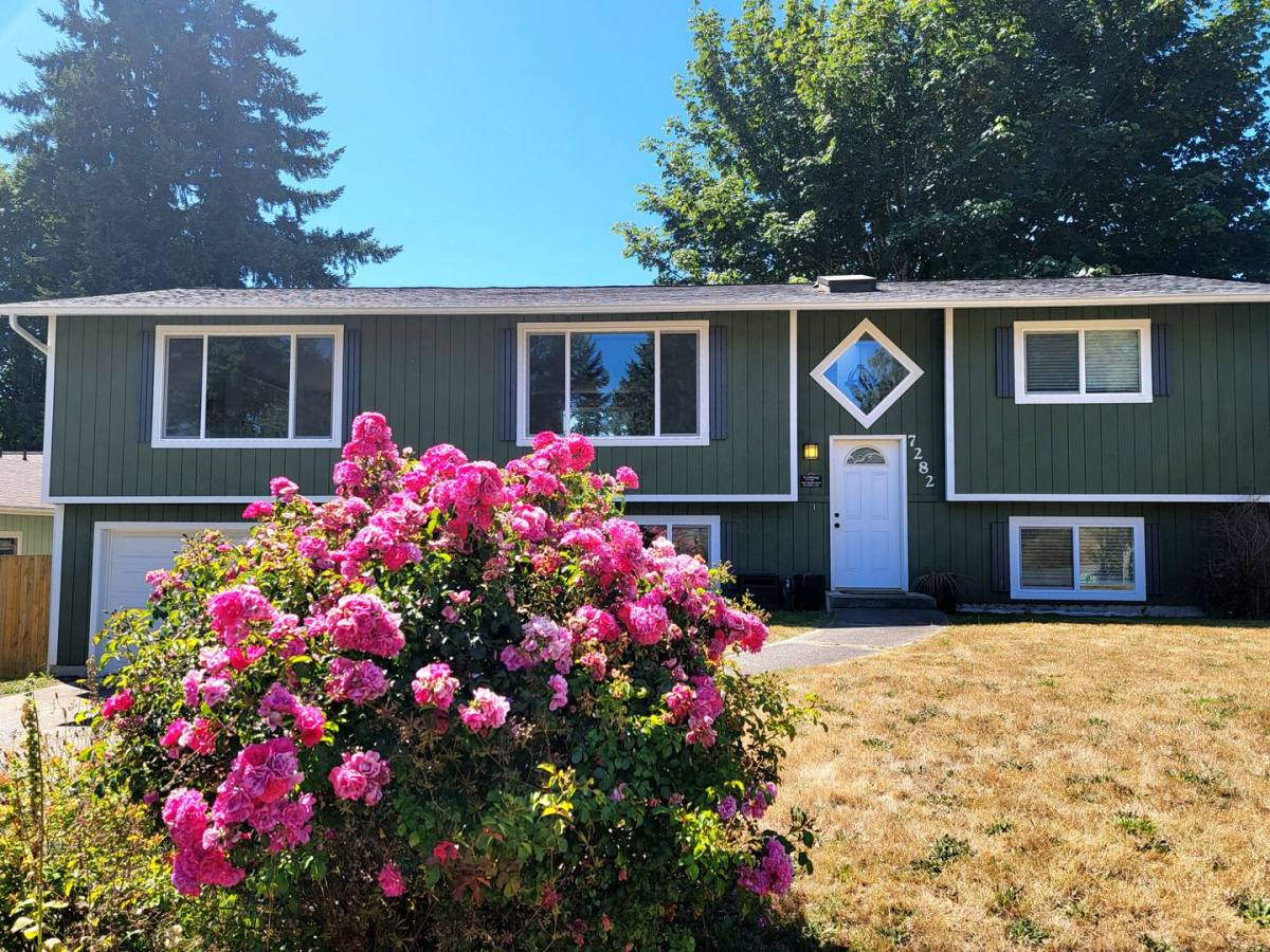 House for rent at 7282 E Taylor St, Port Orchard, WA 98366