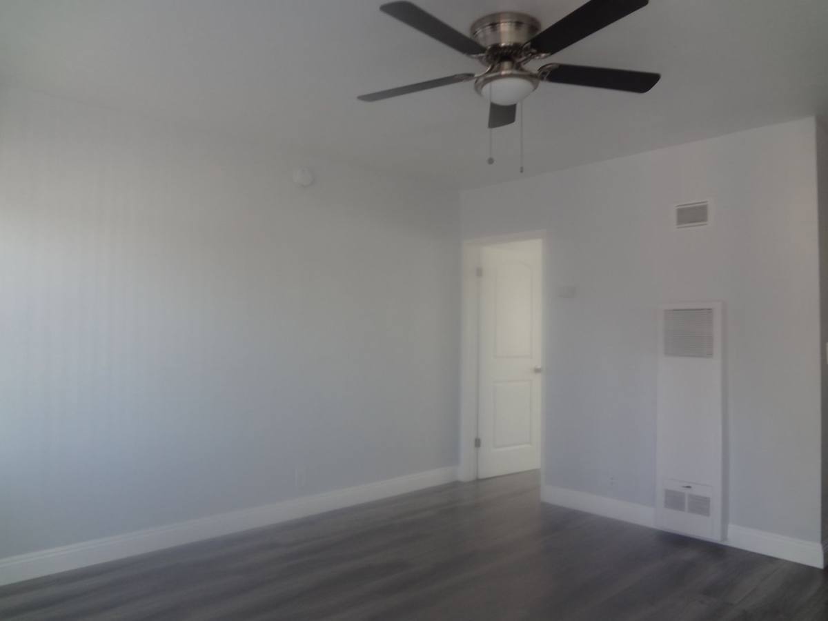 Apartment for rent at 2730 Randolph St, Huntington Park, CA 90255