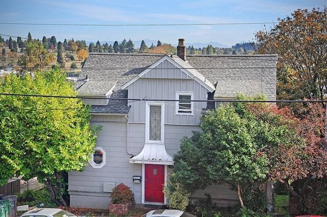 Apartment for rent at 4710 22nd Ave NE, Seattle, WA 98105