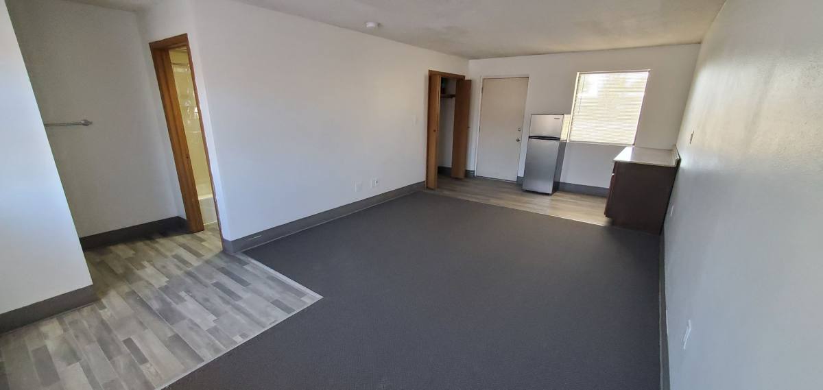 Apartment for rent at 3068B & 3062 US-Highway 24, Beloit, KS 67420