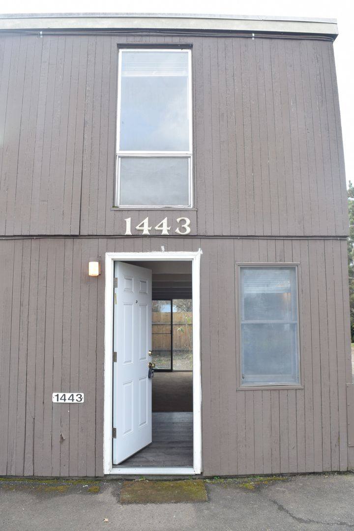 Apartment for rent at 1417 - 1443 NW Highland Dr, Corvallis, OR 97330