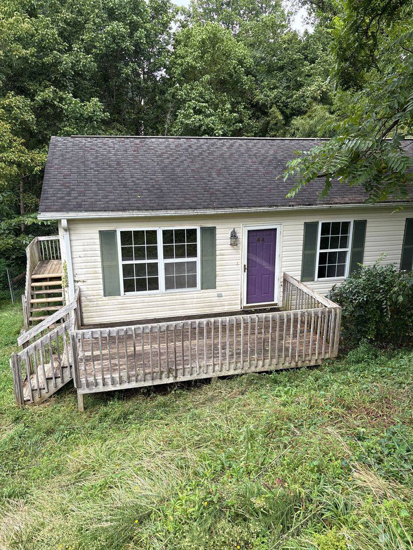 House for rent at 44 Lowe Ave, Asheville, NC 28803