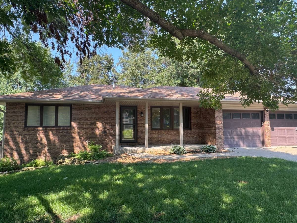 House for rent at 4801 S 69th St, Lincoln, NE 68516