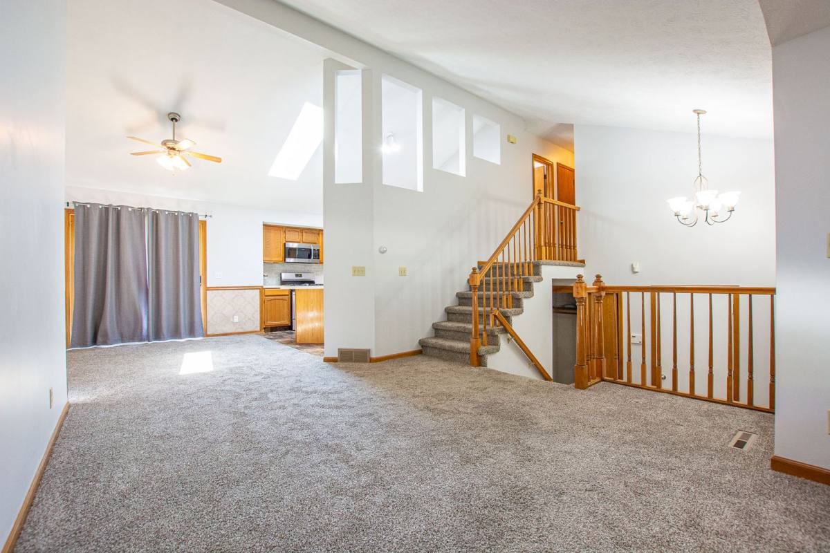 House for rent at 7513 S 134th St, Omaha, NE 68135