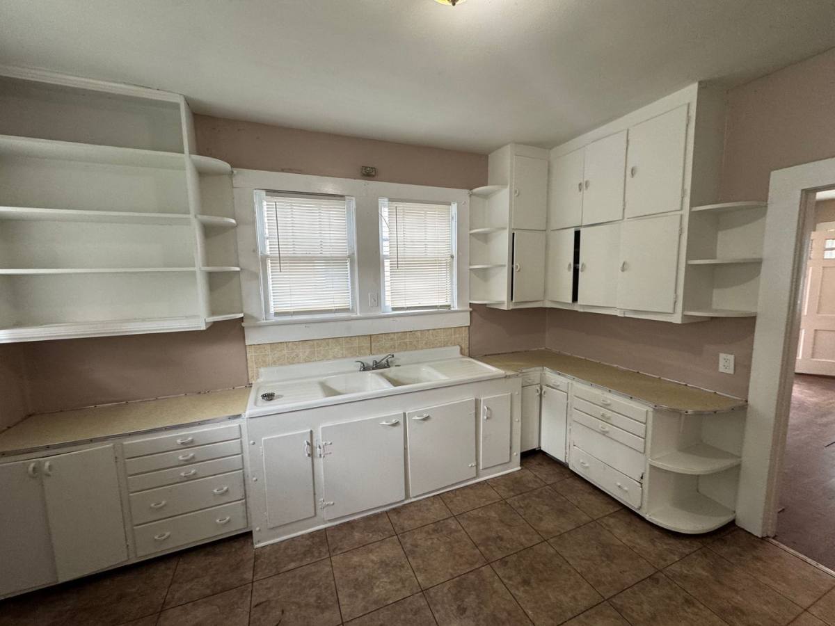 House for rent at 319 Thomas St, Bessemer, AL 35020