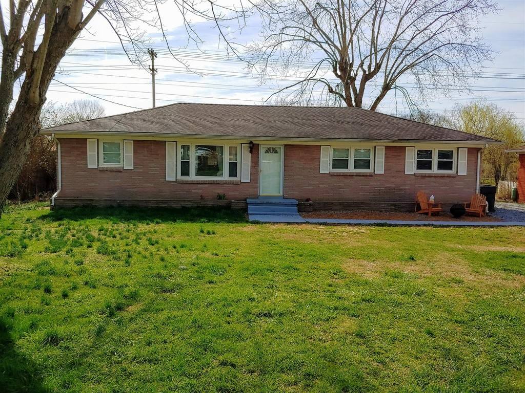 House for rent at 1406 Diana St, Murfreesboro, TN 37130