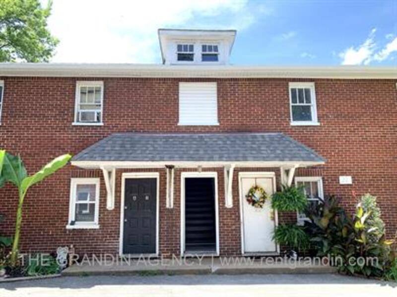 Apartment for rent at 1624 Chapman Ave SW #B1, Roanoke, VA 24016