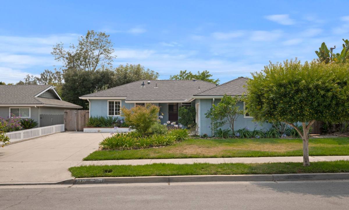 House for rent at 7681 Dartmoor Ave, Goleta, CA 93117