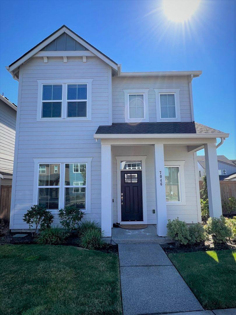 House for rent at 7046 SE Chinquapin Dr, Hillsboro, OR 97123