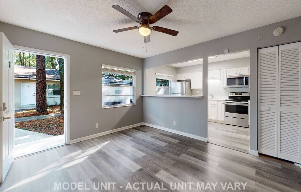 Apartment for rent at 5424 101st St #4, Jacksonville, FL 32210