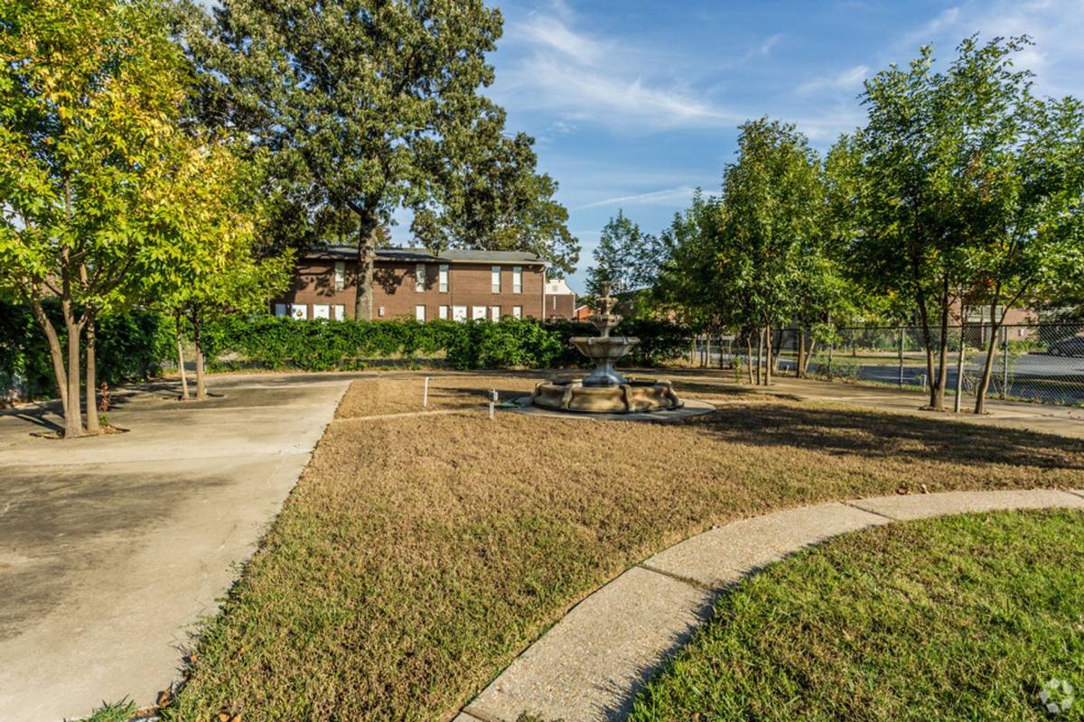 Apartment for rent at 1310 Smithwick Dr, Jacksonville, AR 72076