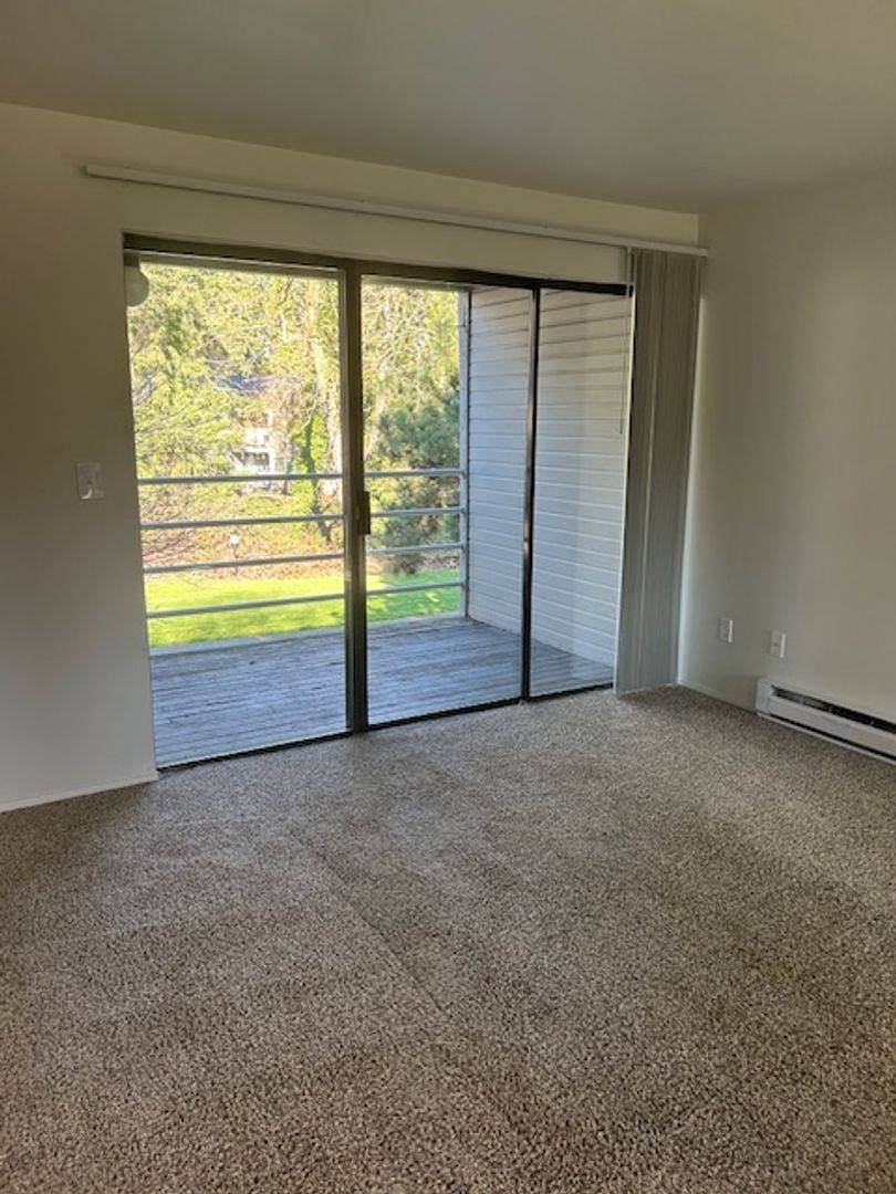 Apartment for rent at 1210 S College St, Newberg, OR 97132