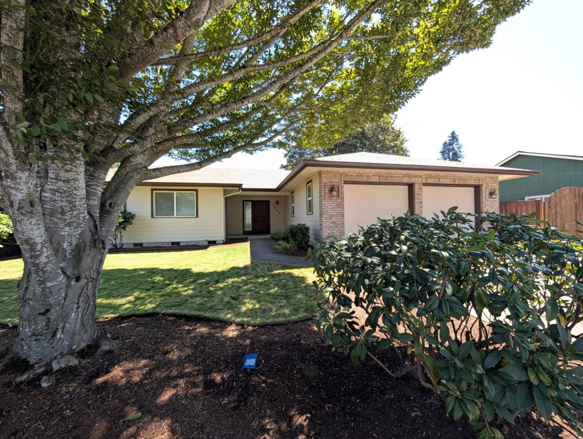 House for rent at 3845 Robbie St, Eugene, OR 97404