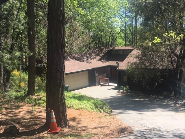 House for rent at 11569 Alta Sierra Dr, Grass Valley, CA 95949
