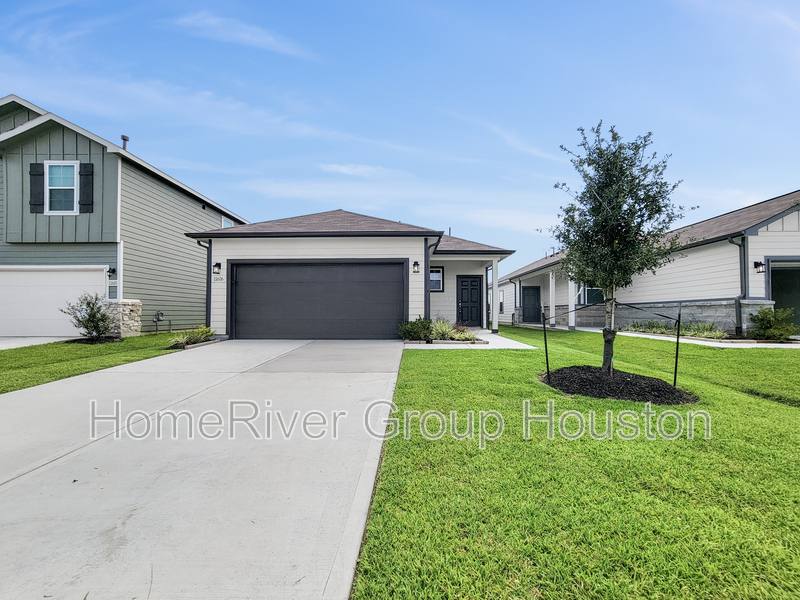 House for rent at 11606 Prosperity Dr, Crosby, TX 77532