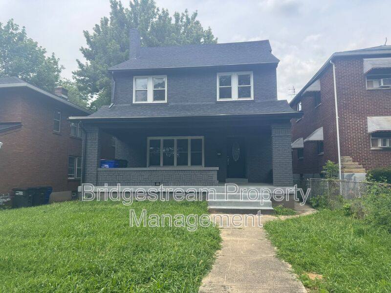 House for rent at 611 Rockford Ave, Dayton, OH 45405