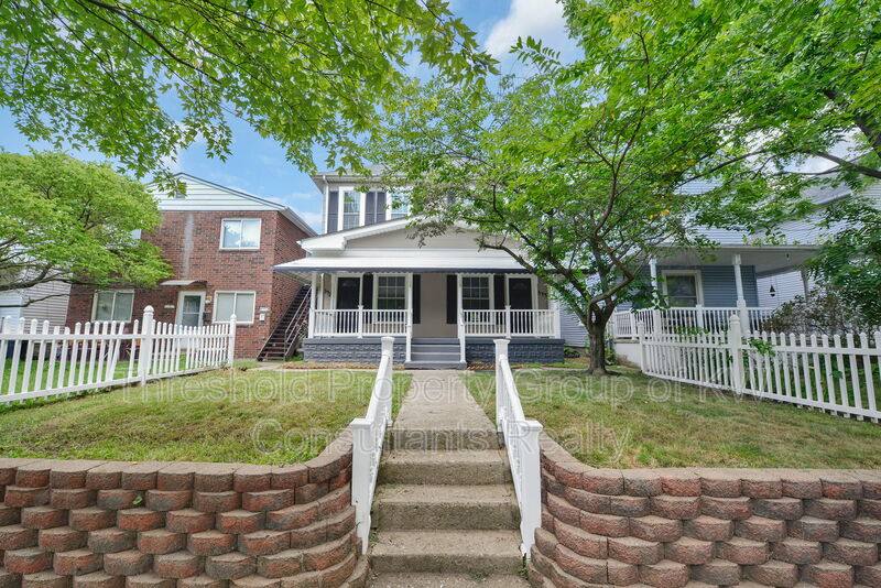 Apartment for rent at 342 E Morrill Ave, Columbus, OH 43207