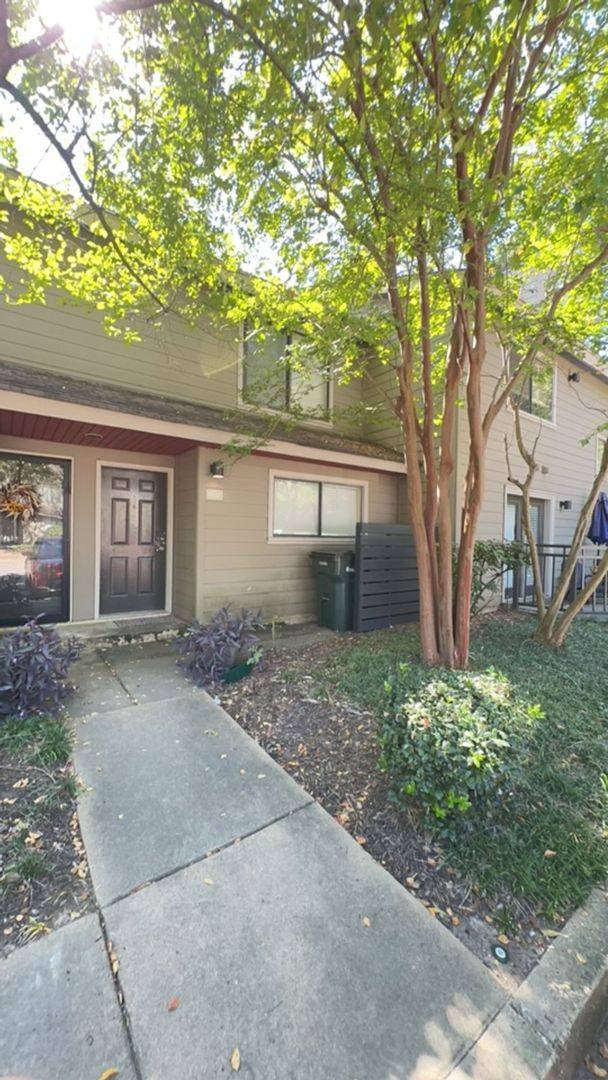 Condo for rent at 1837 Gray Ridge Cove, Germantown, TN 38138