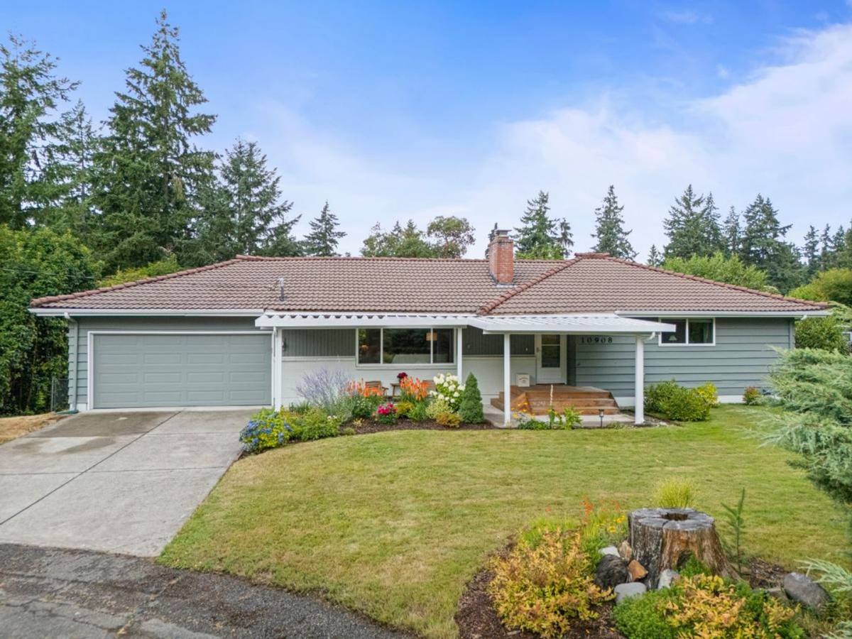 House for rent at 10908 Glenwood Dr SW, Lakewood, WA 98498