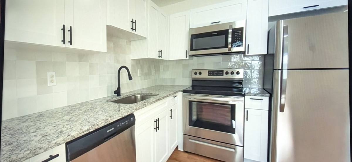 Townhouse for rent at 1482 Meads Rd, Norfolk, VA 23505