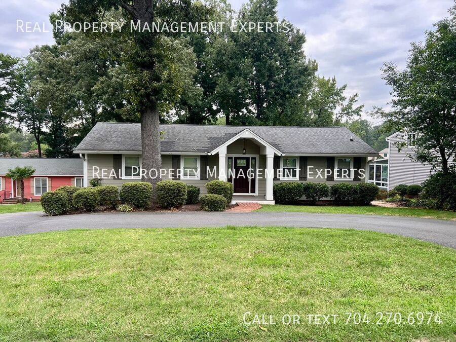House for rent at 21212 Rio Oro Dr, Cornelius, NC 28031