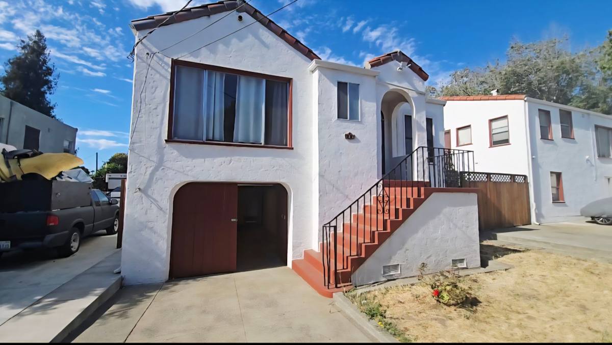 House for rent at 230 Hampshire St, Vallejo, CA 94590
