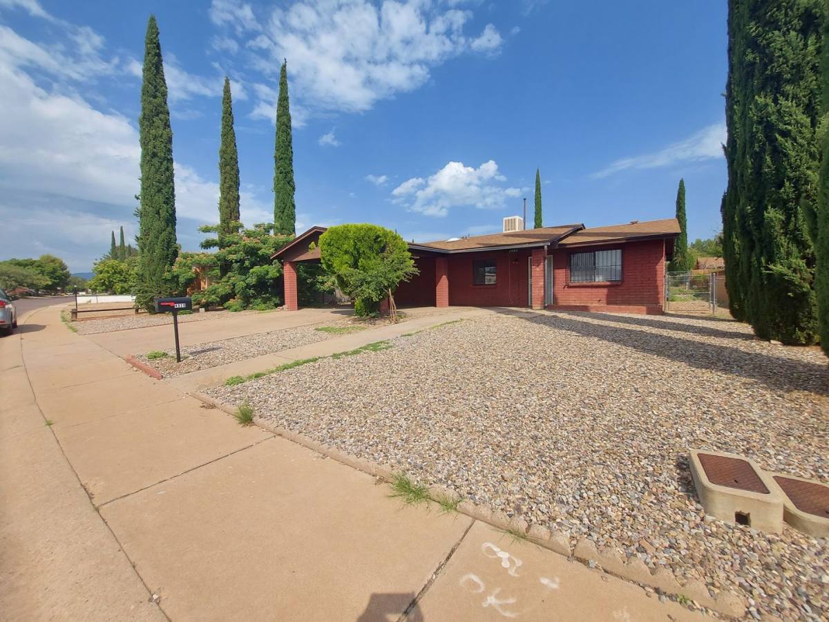 House for rent at 4939 Evergreen Dr, Sierra Vista, AZ 85635