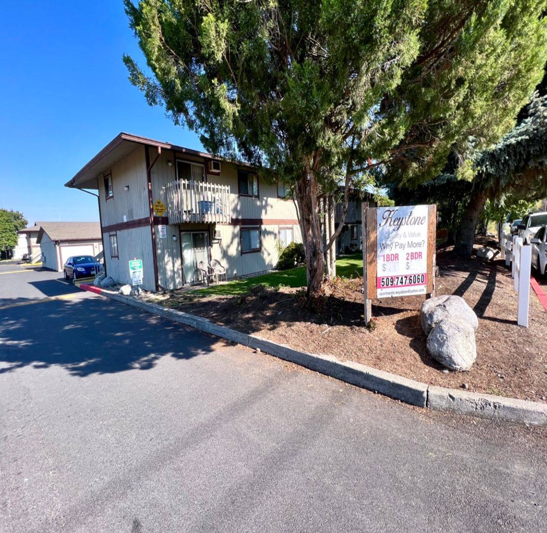 Apartment for rent at 12707 E 4th Ave, Spokane, WA 99216