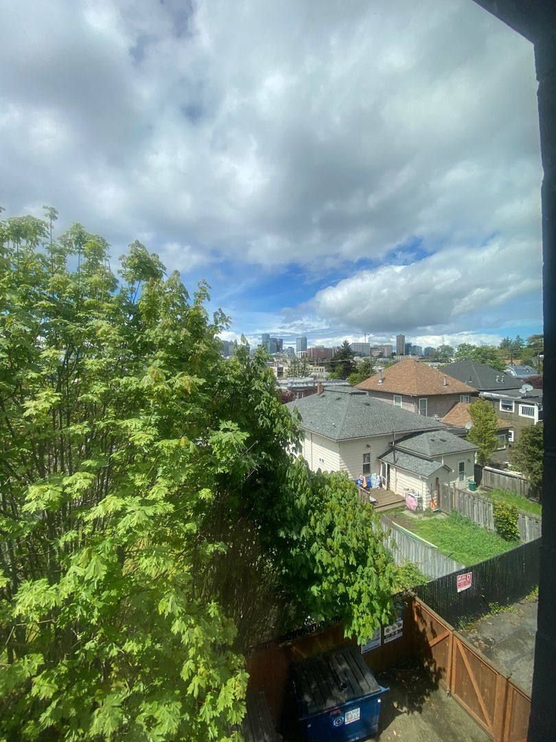 Apartment for rent at 165 17th Ave, Seattle, WA 98122
