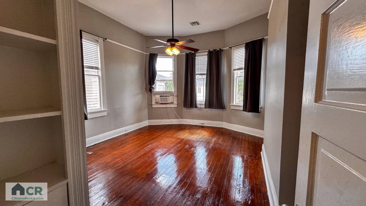 Apartment for rent at 7414 Burthe St, New Orleans, LA 70118