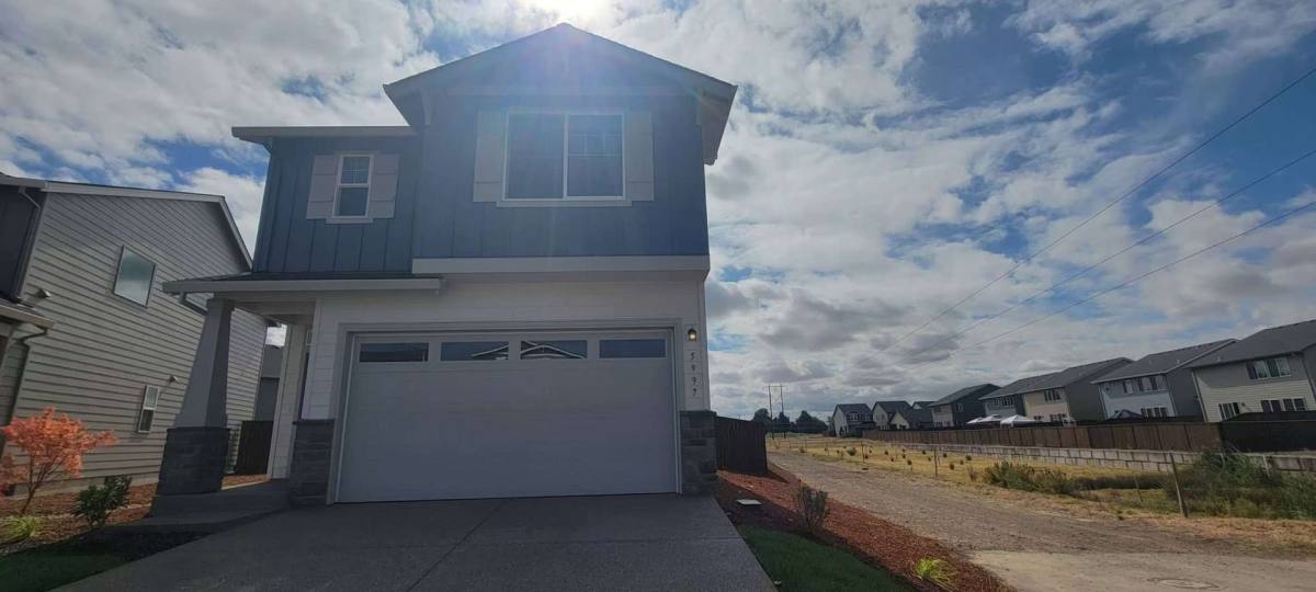 House for rent at 5997 Henshaw St SE, Albany, OR 97322
